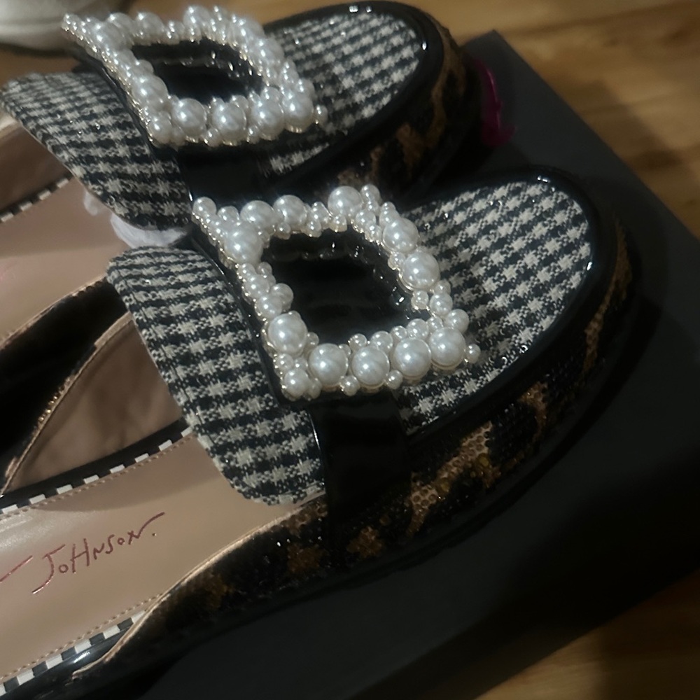 Betsey Johnson Black Shoe mule - Picture 7 of 7